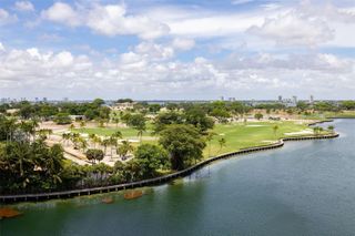 9100 W Bay Harbor Dr 10B, Bay Harbor Islands, FL 33154