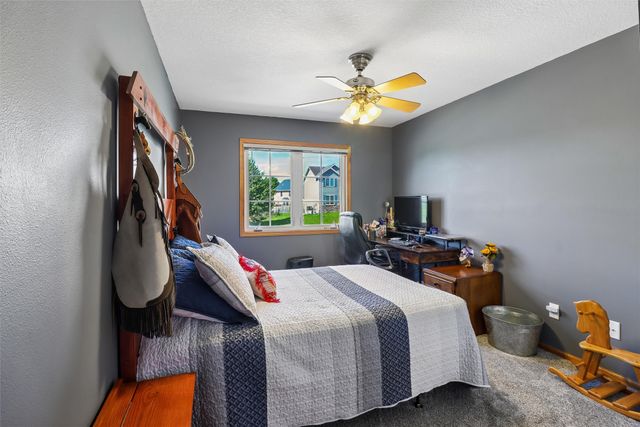 1506 W Jackson Avenue, Indianola, IA 50125