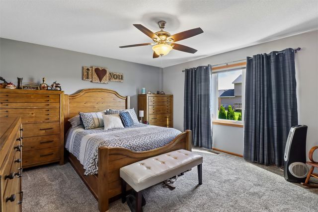 1506 W Jackson Avenue, Indianola, IA 50125