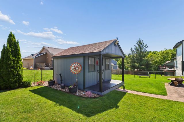 1506 W Jackson Avenue, Indianola, IA 50125