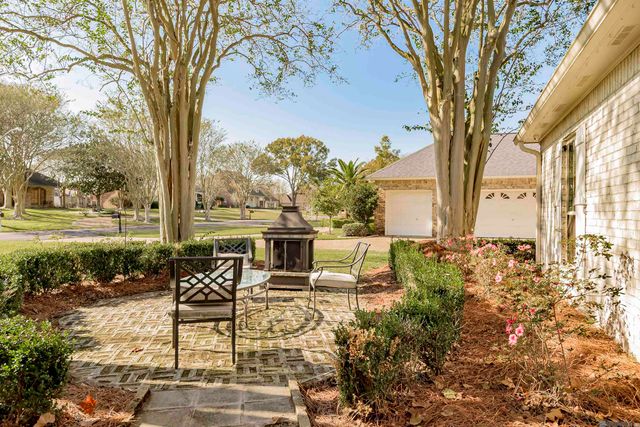 13725 Briarlake Ave, Baton Rouge, LA 70809