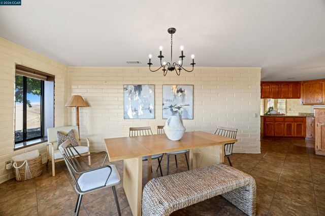9015 Doubletree Ln, Livermore, CA 94551