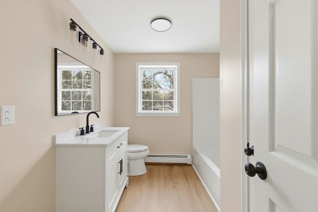 2 Prescott Road, Epping, NH 03042