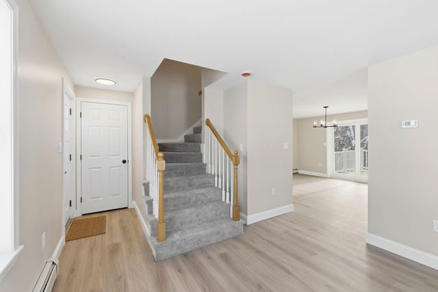 2 Prescott Road, Epping, NH 03042