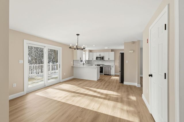 2 Prescott Road, Epping, NH 03042