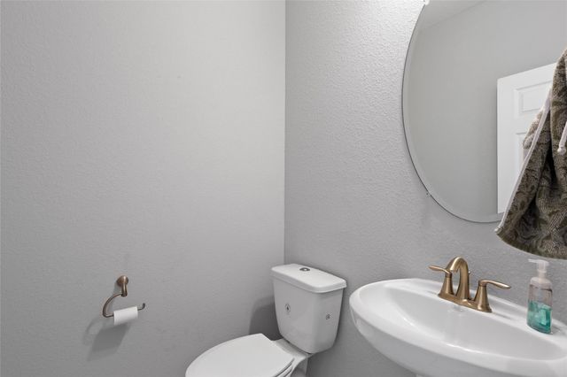 14112 Wedgewood Lakes Court, Pearland, TX 77584