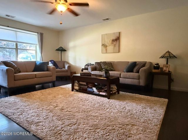 330 Gardenia Drive, Manchester, NJ 08759