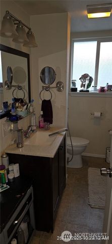 1390 Cedar Avenue, Marysville, WA 98270