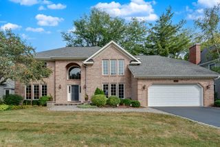 6441 BOBBY JONES Lane, Woodridge, IL 60517