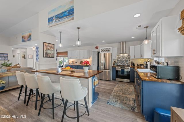 1827 Caracara Drive, New Bern, NC 28560