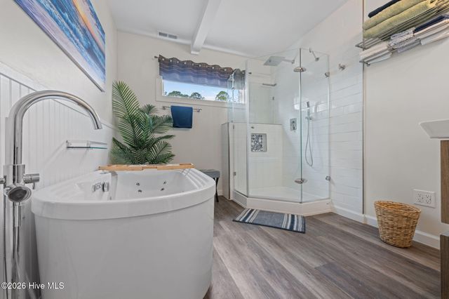 1827 Caracara Drive, New Bern, NC 28560