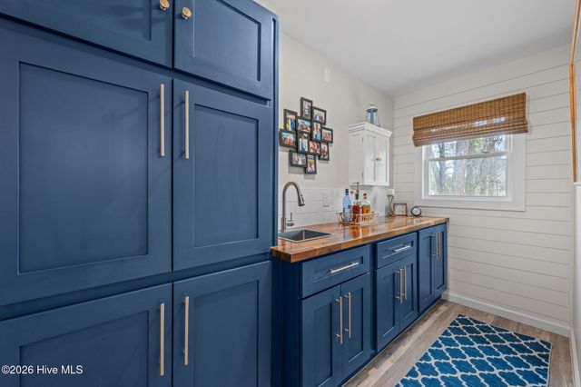 1827 Caracara Drive, New Bern, NC 28560