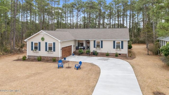 1827 Caracara Drive, New Bern, NC 28560
