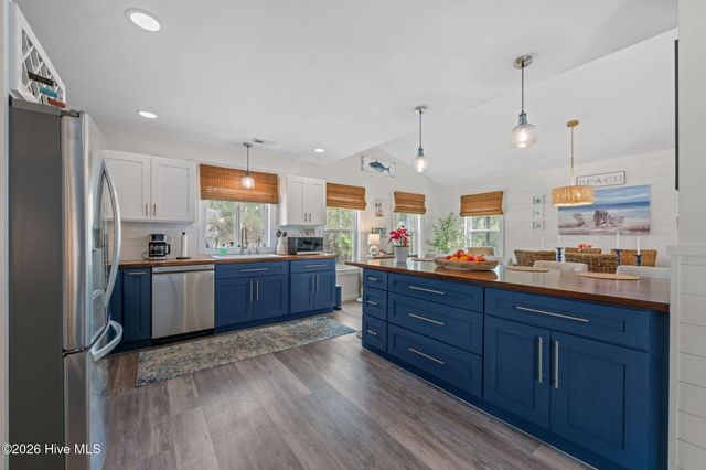 1827 Caracara Drive, New Bern, NC 28560