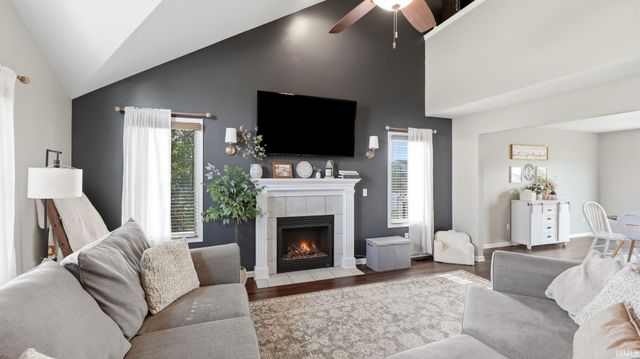 12303 Cliff View Court, Fort Wayne, IN 46818