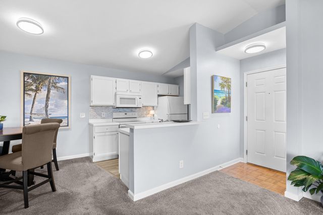 8641 S Bridge Dr Apt L, Surfside Beach, SC 29575