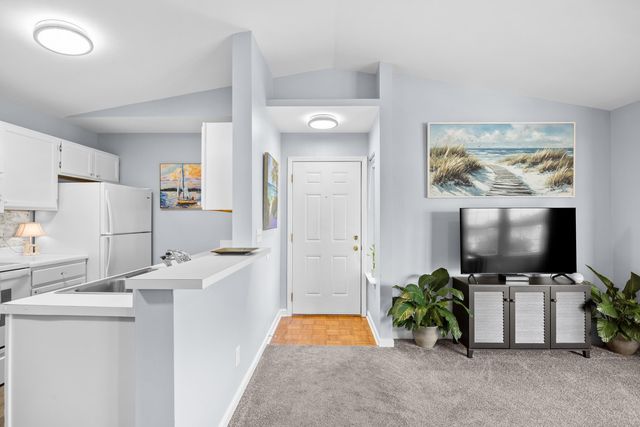 8641 S Bridge Dr Apt L, Surfside Beach, SC 29575