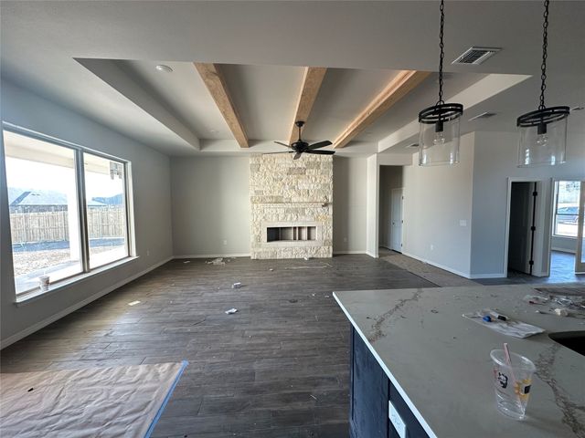 202 Lasso Loop, Lorena, TX 76655