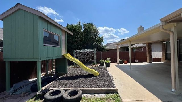 5823 Sunny Meadow Lane, Grand Prairie, TX 75052