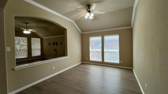 5823 Sunny Meadow Lane, Grand Prairie, TX 75052