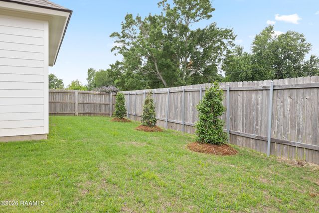 107 Harvest Creek Lane, Lafayette, LA 70508