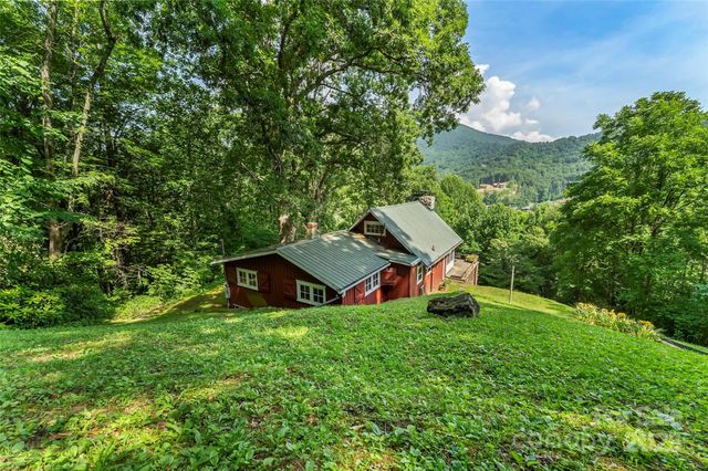 929 Soco Road, Maggie Valley, NC 28751
