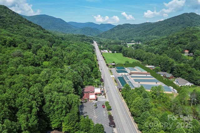 929 Soco Road, Maggie Valley, NC 28751