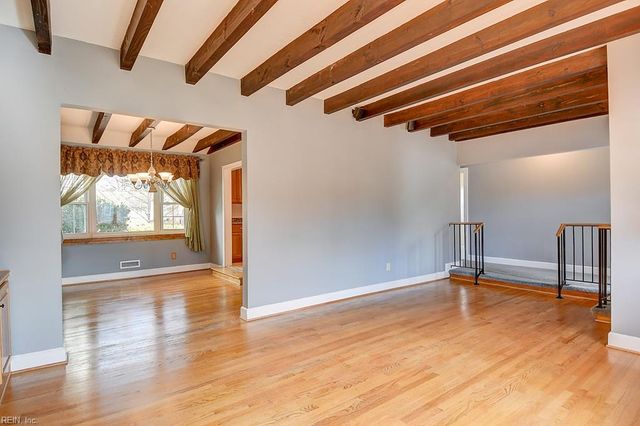 35 N Greenfield AVE, Hampton, VA 23666