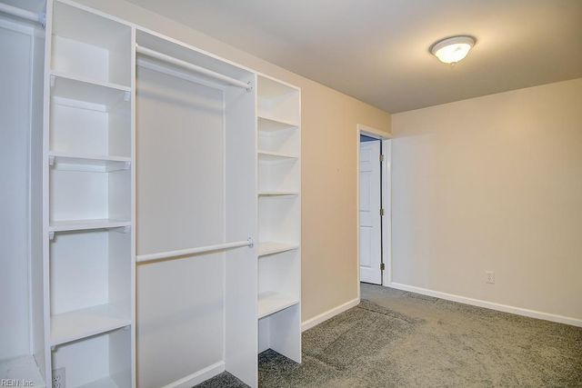 35 N Greenfield AVE, Hampton, VA 23666