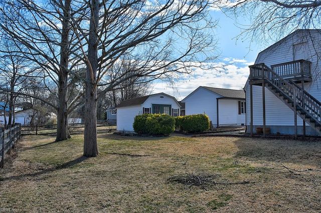 35 N Greenfield AVE, Hampton, VA 23666