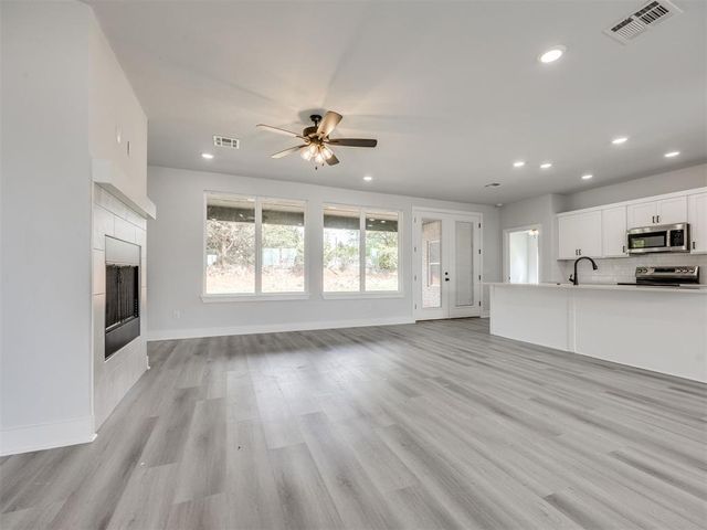 10130 S Meadows Lane, Guthrie, OK 73044