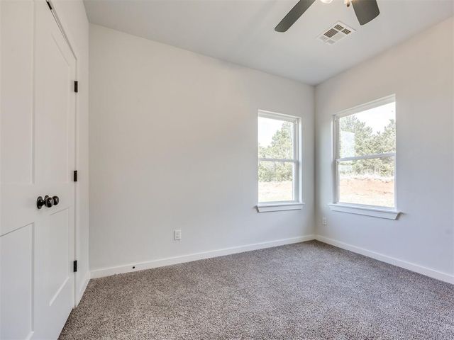 10130 S Meadows Lane, Guthrie, OK 73044