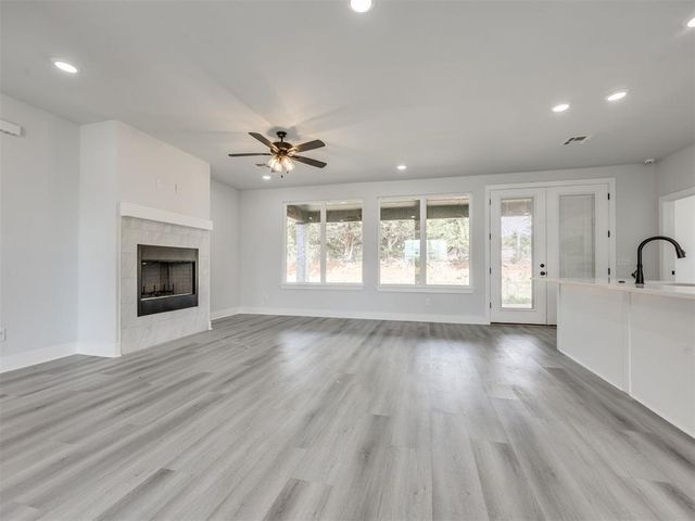 10130 S Meadows Lane, Guthrie, OK 73044