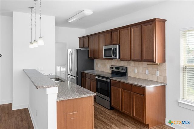 511 Franklin Drive, San Marcos, TX 78666