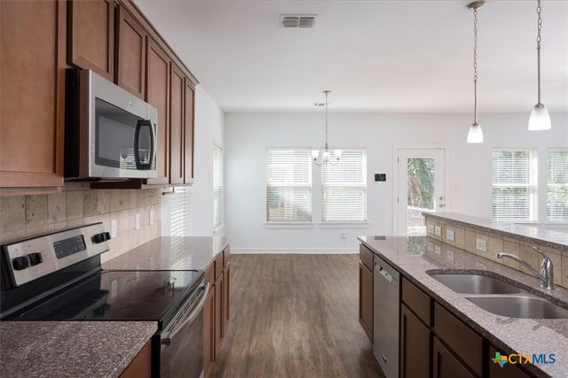 511 Franklin Drive, San Marcos, TX 78666
