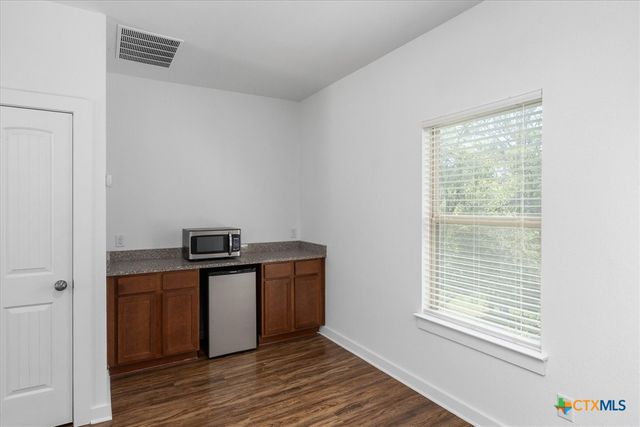 511 Franklin Drive, San Marcos, TX 78666