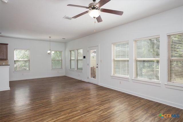 511 Franklin Drive, San Marcos, TX 78666