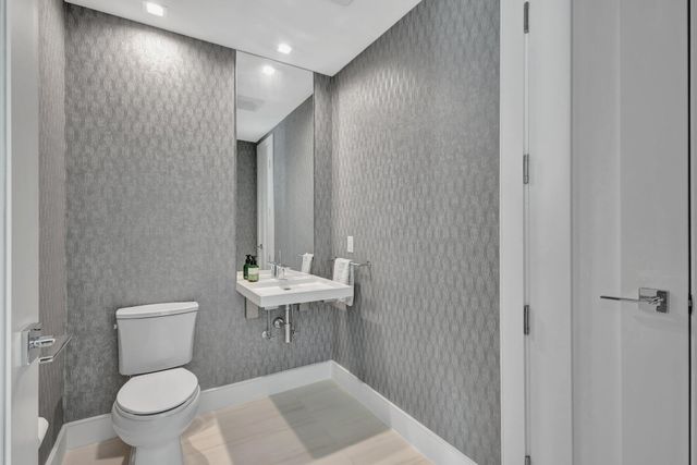 3730 N Ocean Drive 12c, Singer Island, FL 33404
