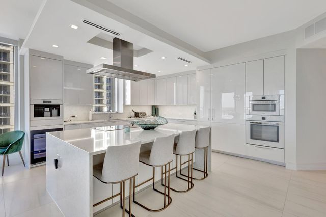 3730 N Ocean Drive 12c, Singer Island, FL 33404