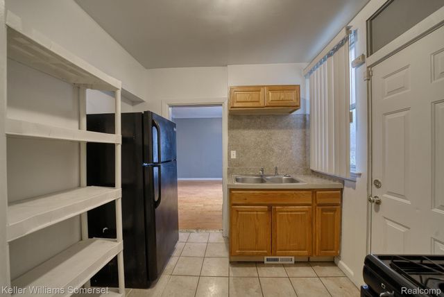 1197 VIRGINIA PARK Street, Detroit, MI 48202