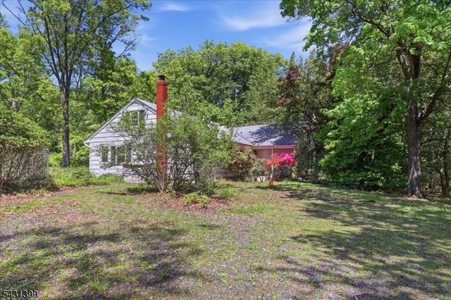 9 Roosevelt Rd, Readington Twp., NJ 08889
