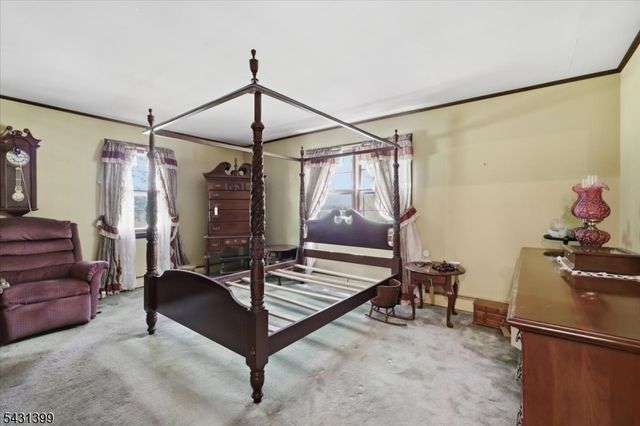 9 Roosevelt Rd, Readington Twp., NJ 08889