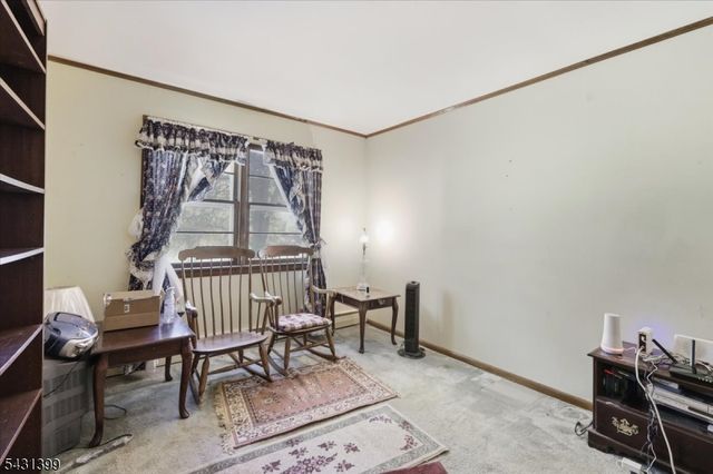 9 Roosevelt Rd, Readington Twp., NJ 08889