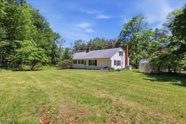 9 Roosevelt Rd, Readington Twp., NJ 08889
