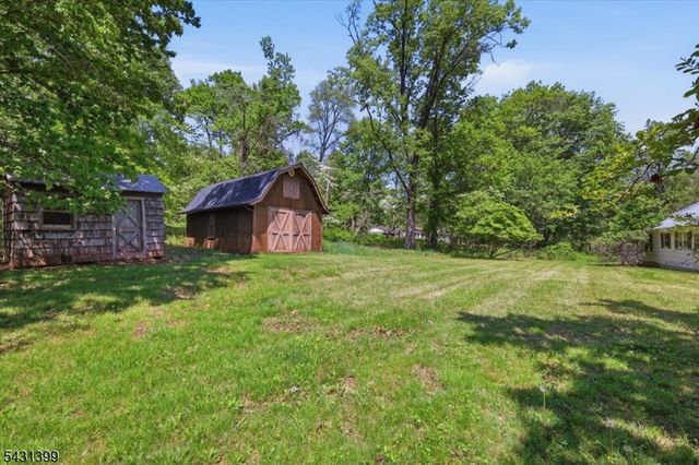 9 Roosevelt Rd, Readington Twp., NJ 08889
