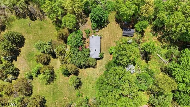 9 Roosevelt Rd, Readington Twp., NJ 08889