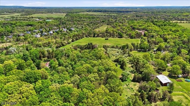 9 Roosevelt Rd, Readington Twp., NJ 08889