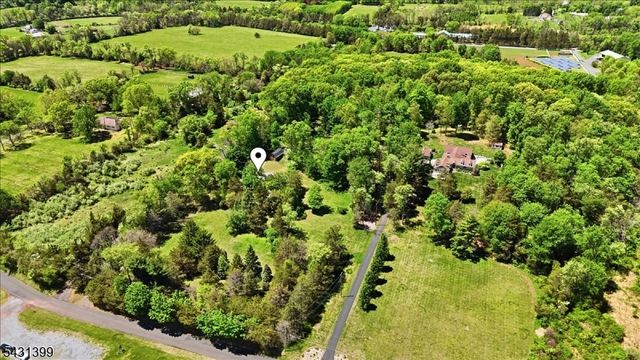 9 Roosevelt Rd, Readington Twp., NJ 08889