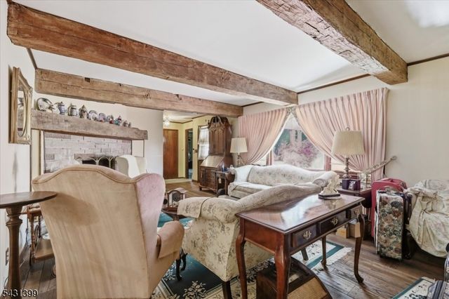 9 Roosevelt Rd, Readington Twp., NJ 08889