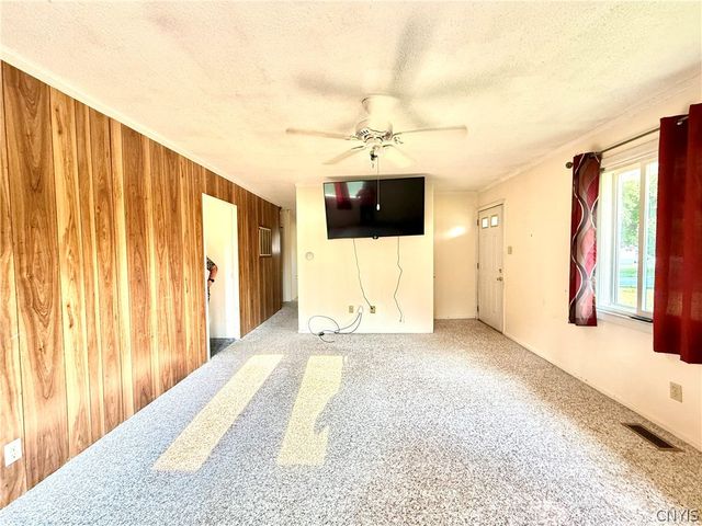 109 Standart Avenue, Auburn, NY 13021